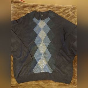 DOCKERS sweater for Men... excellent condition.